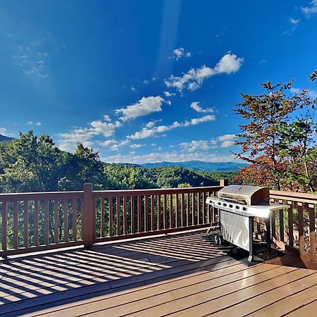 A Majestic View III Vila Seri Kembangan Exterior foto